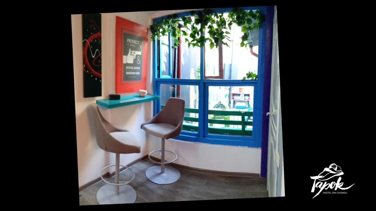 Tapok Hostel Kisinyov Kültér fotó
