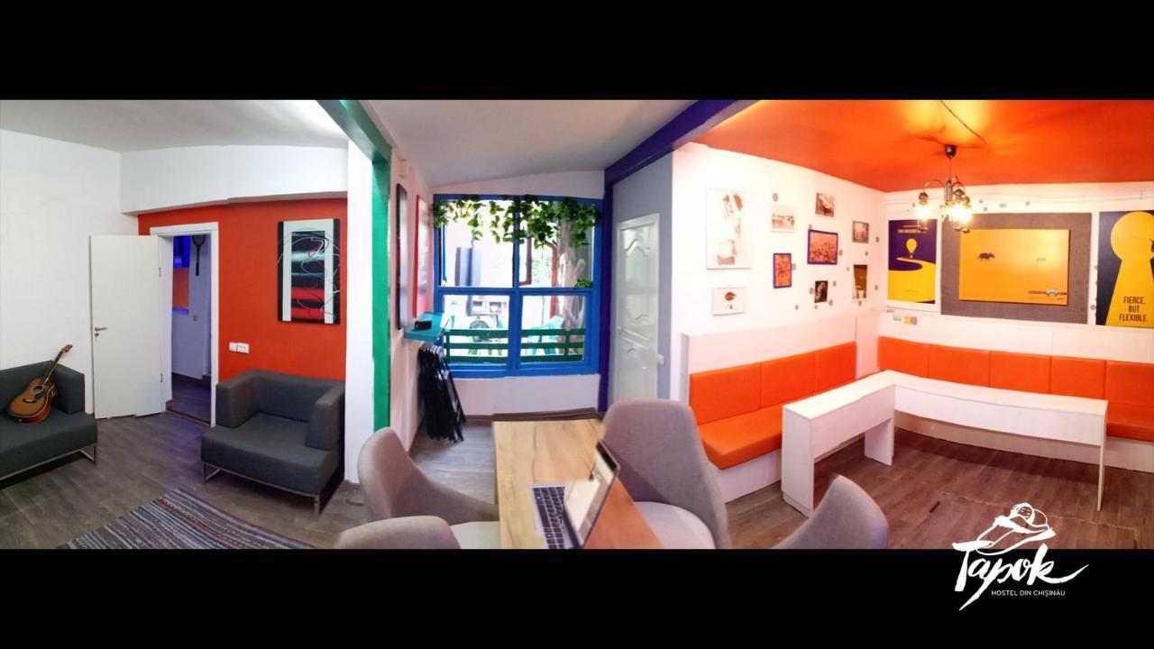 Tapok Hostel Kisinyov Kültér fotó