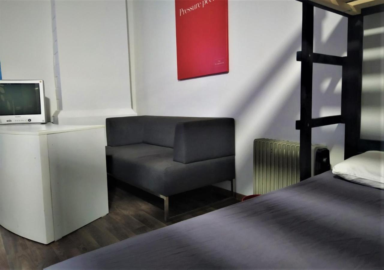 Tapok Hostel Kisinyov Kültér fotó