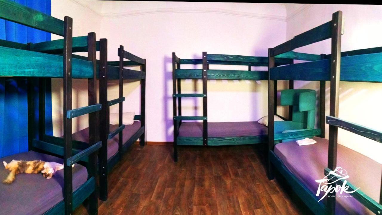 Tapok Hostel Kisinyov Kültér fotó