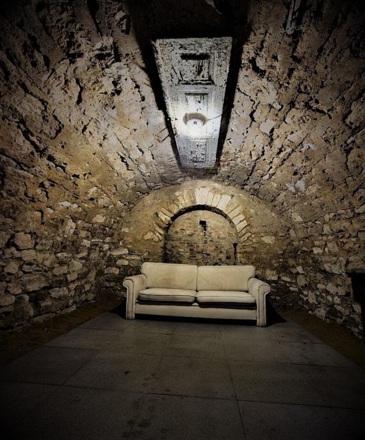 Tapok Hostel Kisinyov Kültér fotó
