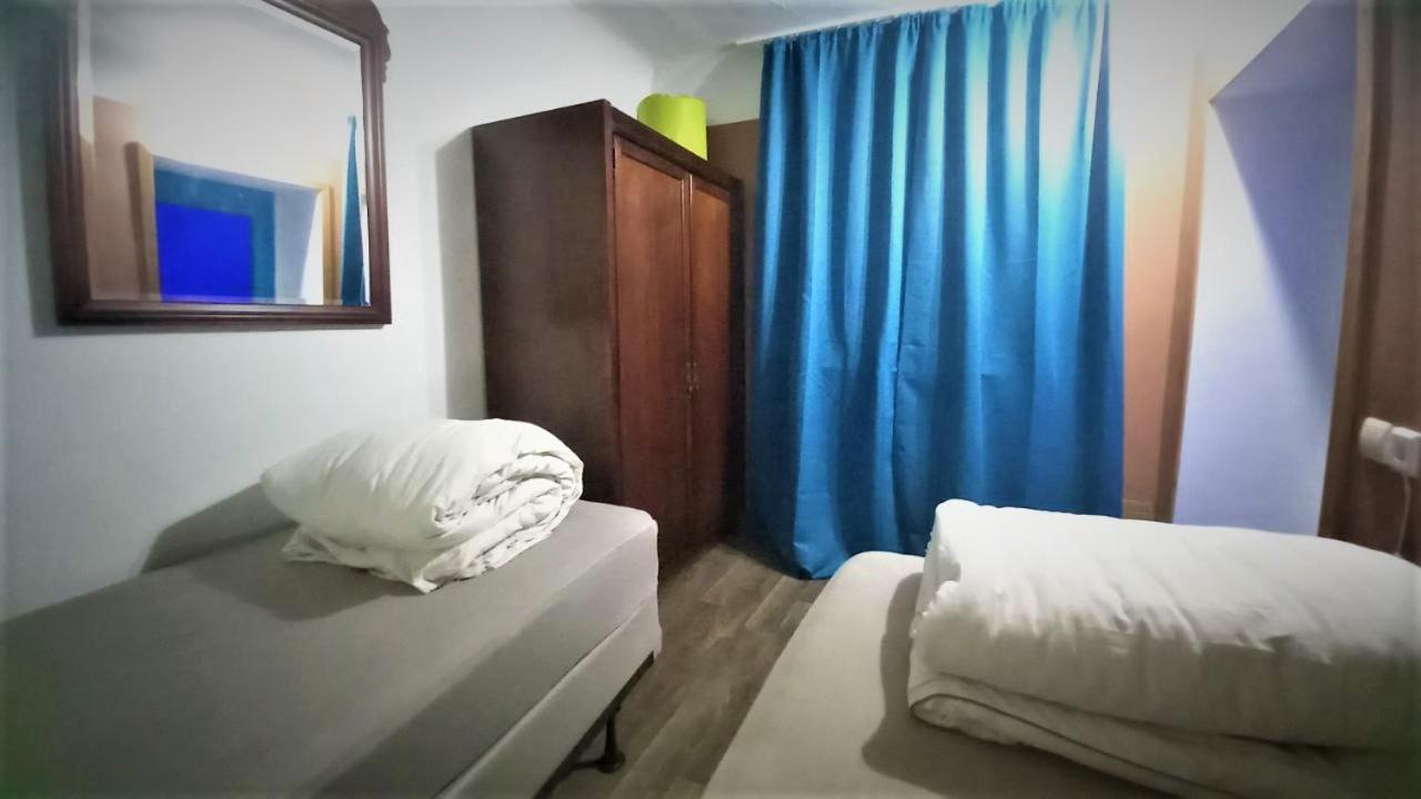 Tapok Hostel Kisinyov Kültér fotó