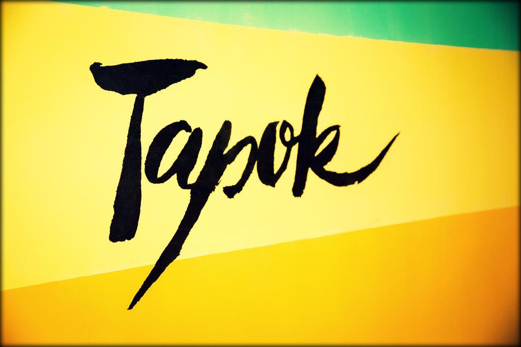 Tapok Hostel Kisinyov Kültér fotó